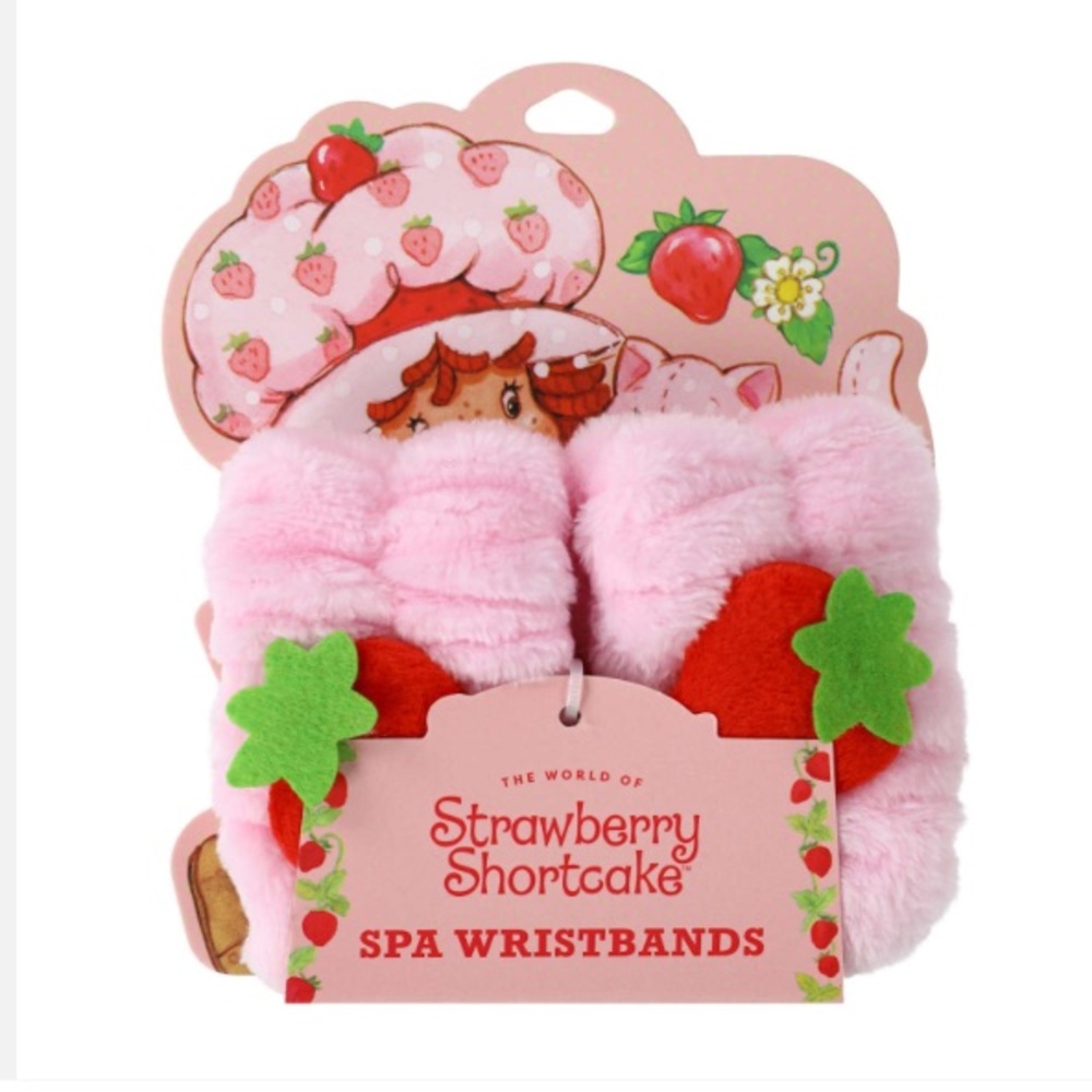 Strawberry Shortcake Spa Wristband Set